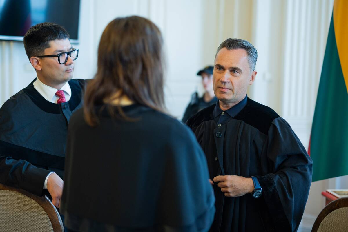 Lietuvos apeliaciniame teisme prasidėjo Vladimiro Antonovo ir Raimondo Baranausko bylos nagrinėjimas