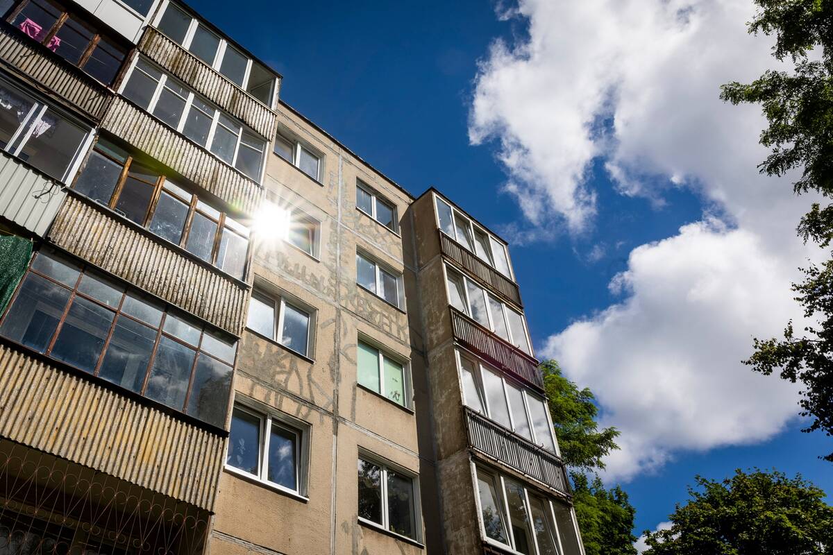 
<span>Suklastojęs dokumentus ir bendrijos pirmininku tapęs baltarusis siekė pasisavinti sukauptas lėšas</span>
