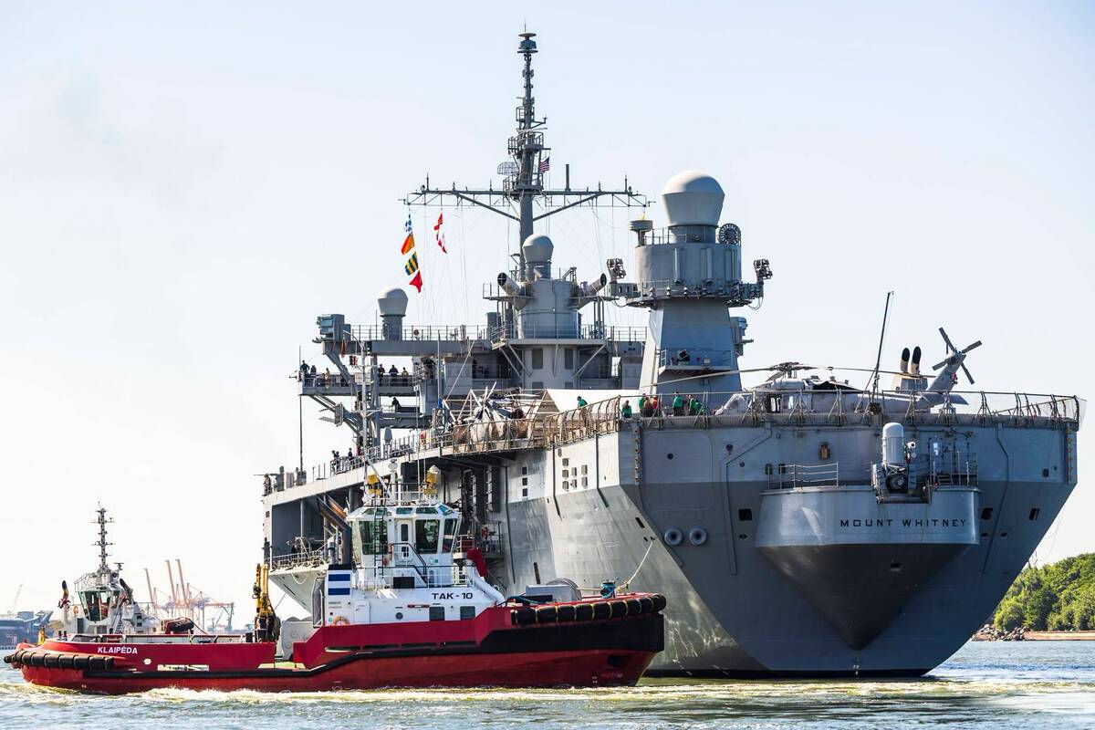 Į Klaipėdos uostą atplaukė JAV karinio jūrų laivyno laivas „USS Mount Whitney“