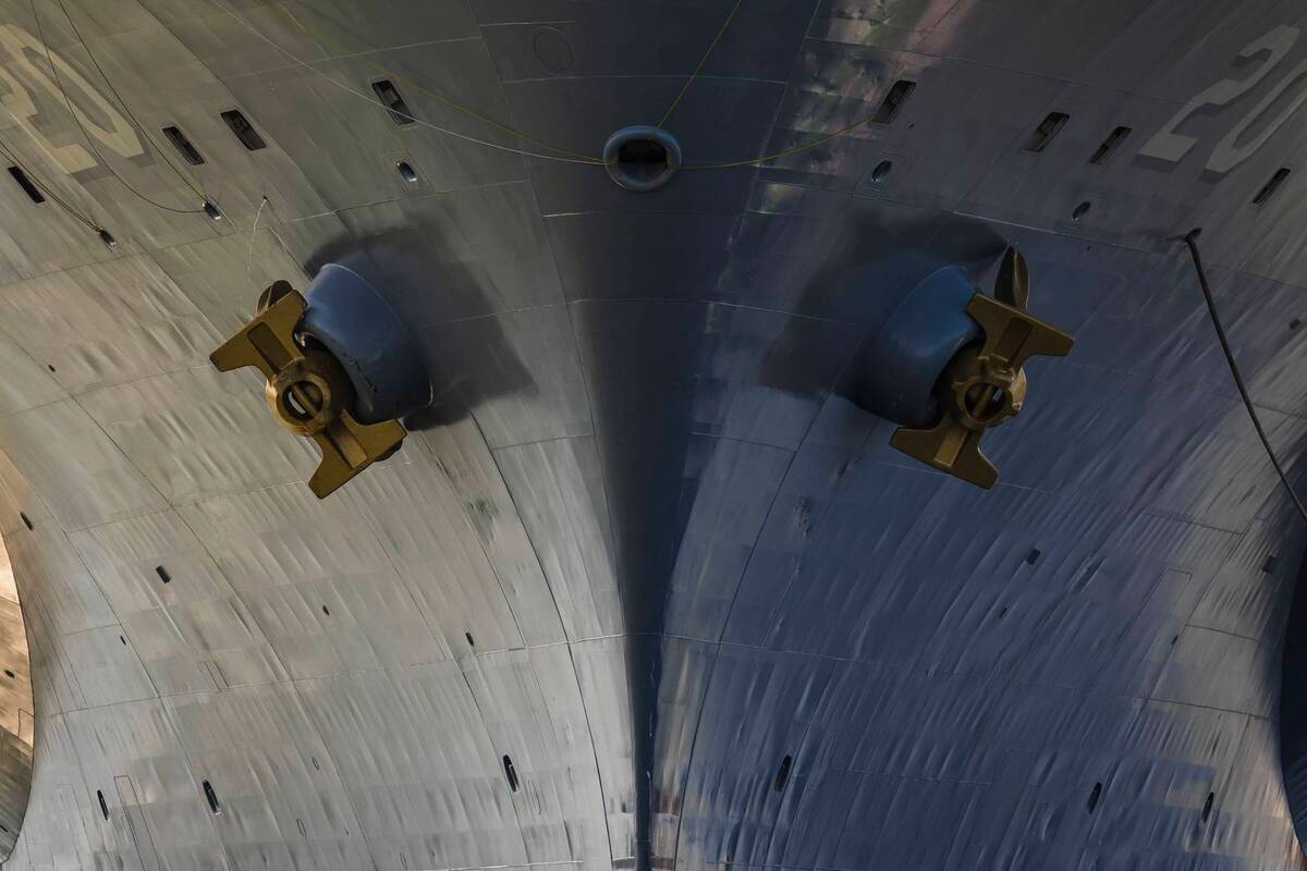 Į Klaipėdos uostą atplaukė JAV karinio jūrų laivyno laivas „USS Mount Whitney“