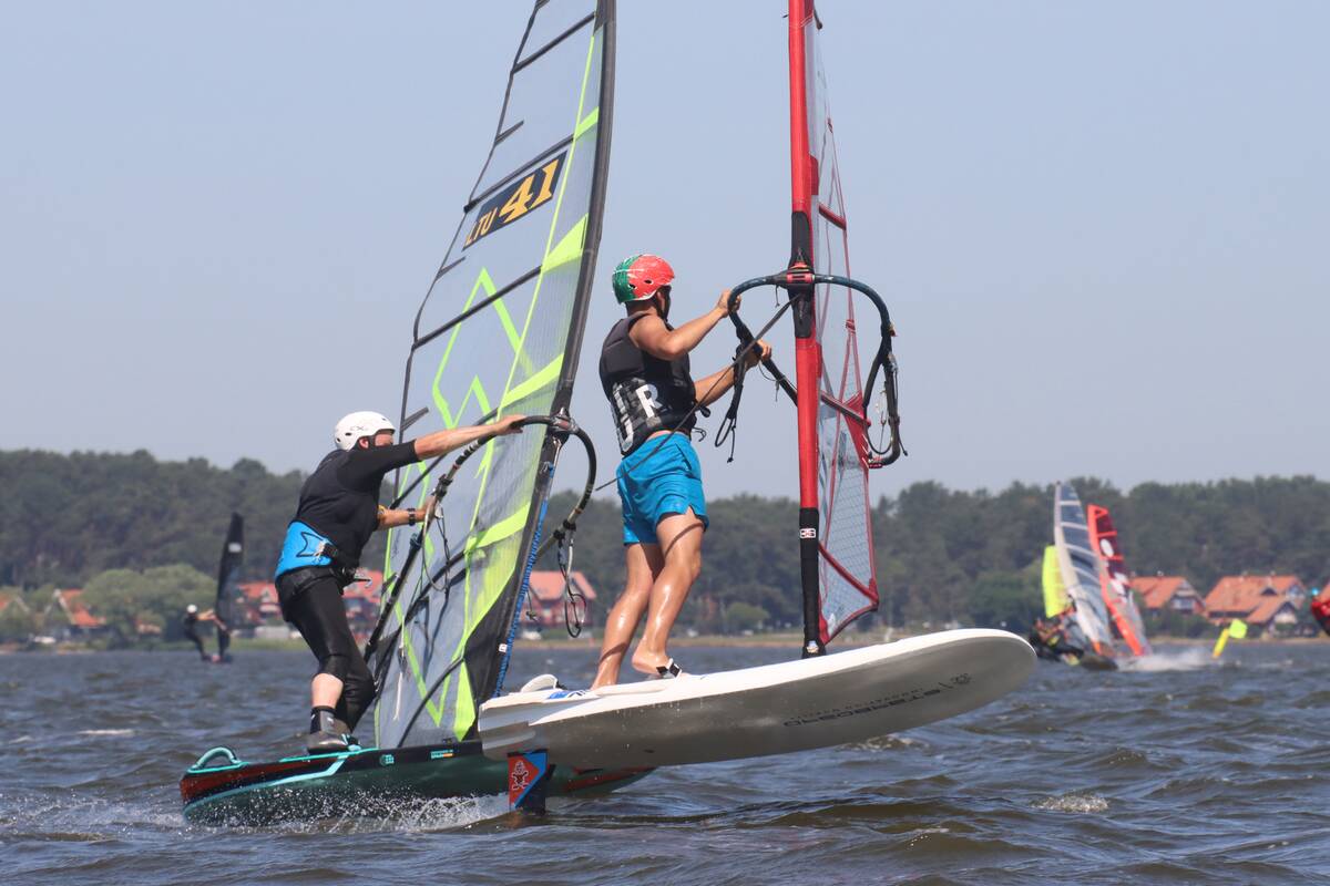 Nidoje – tradicinė 30-oji „Vėjas galvoje“ slalomo regata