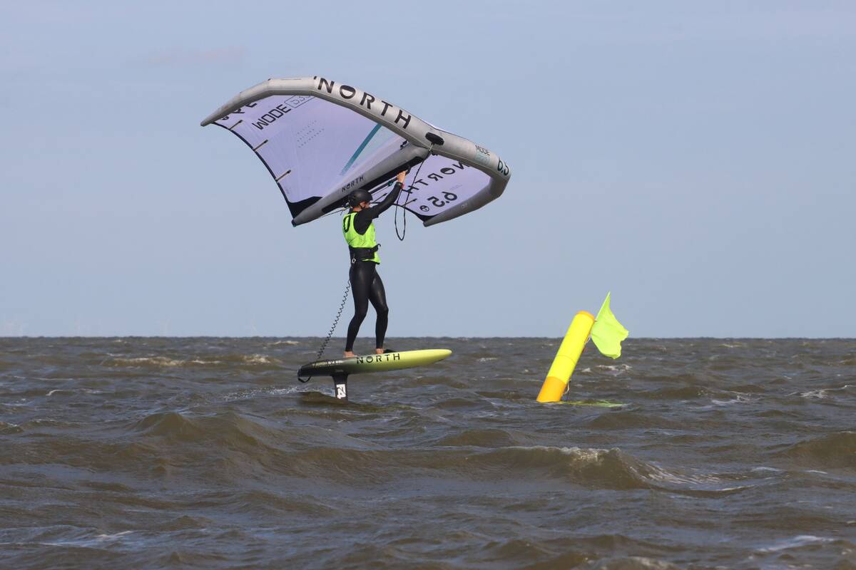 Nidoje – tradicinė 30-oji „Vėjas galvoje“ slalomo regata