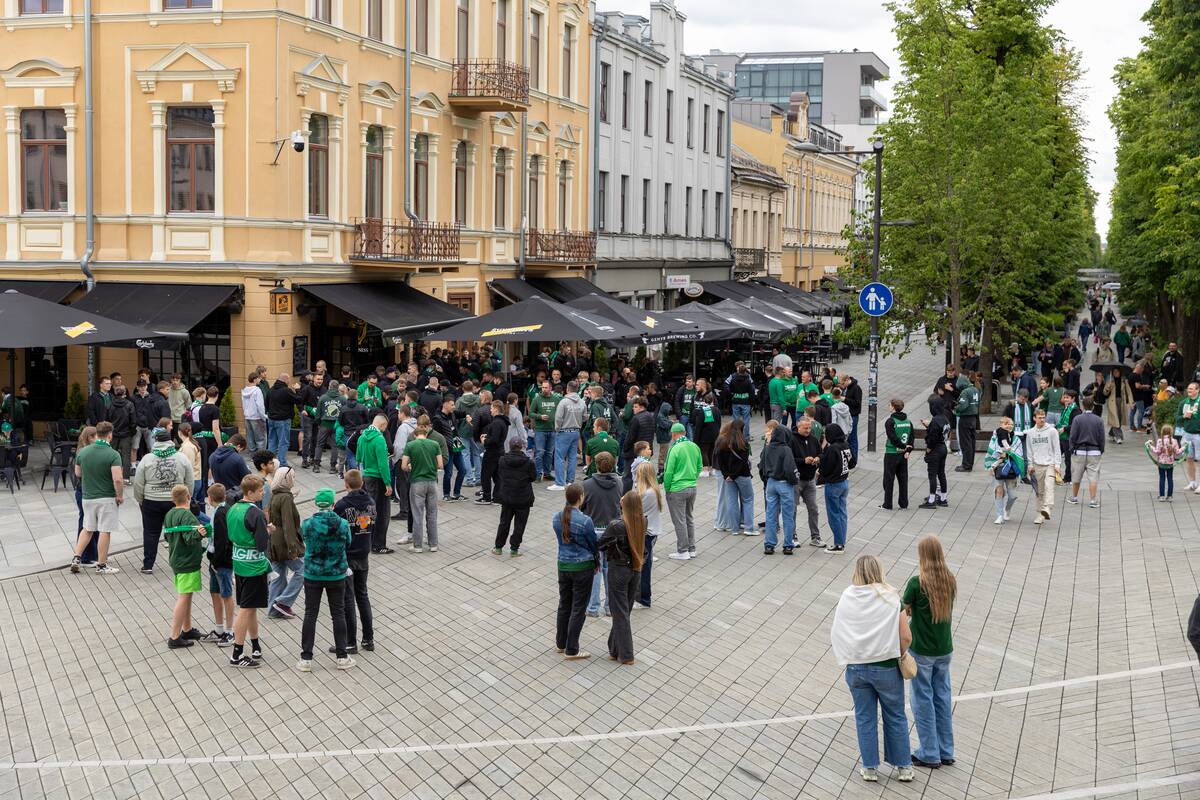 „Žalgirio“ sirgalių eisena