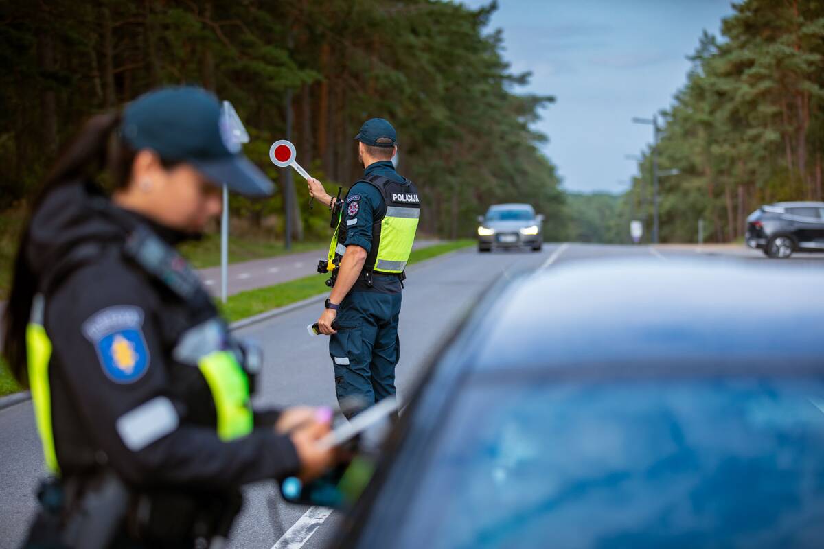 
<span>Renginių kupiną savaitgalį pajūryje – greičio mėgėjai ir neblaivūs vairuotojai</span>

