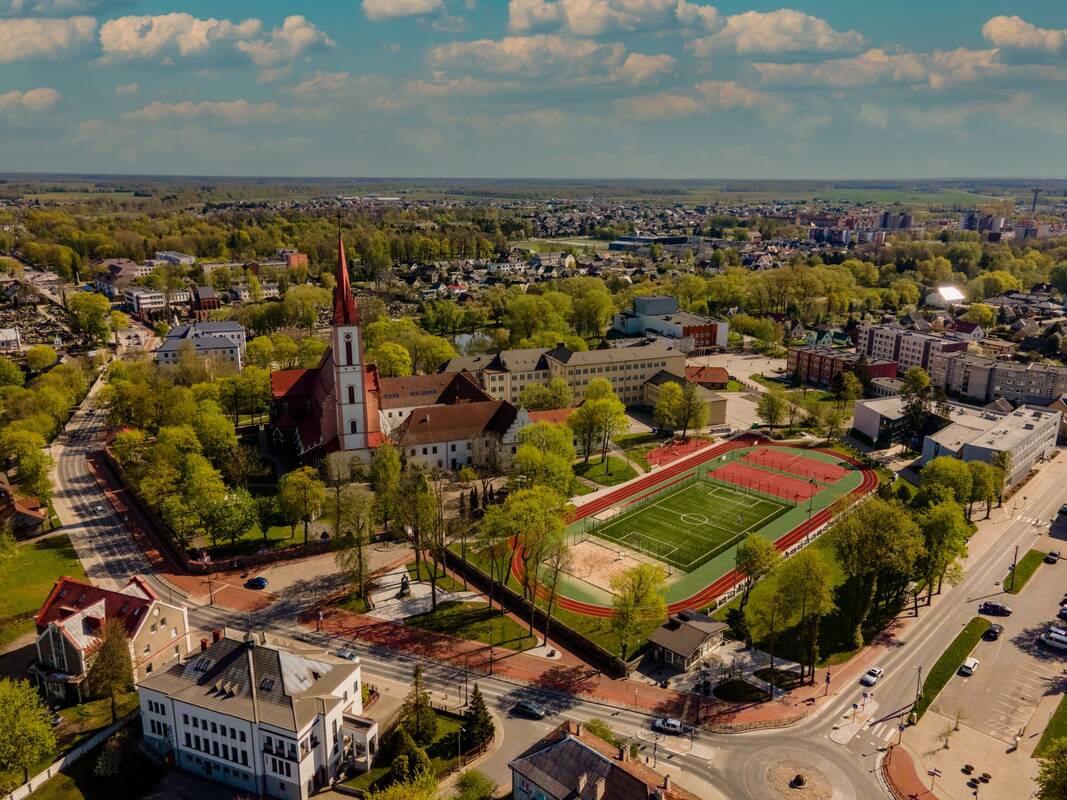 
<span>Pirmąjį būstą statančioms Kretingos rajono šeimoms – nauja paskata</span>
