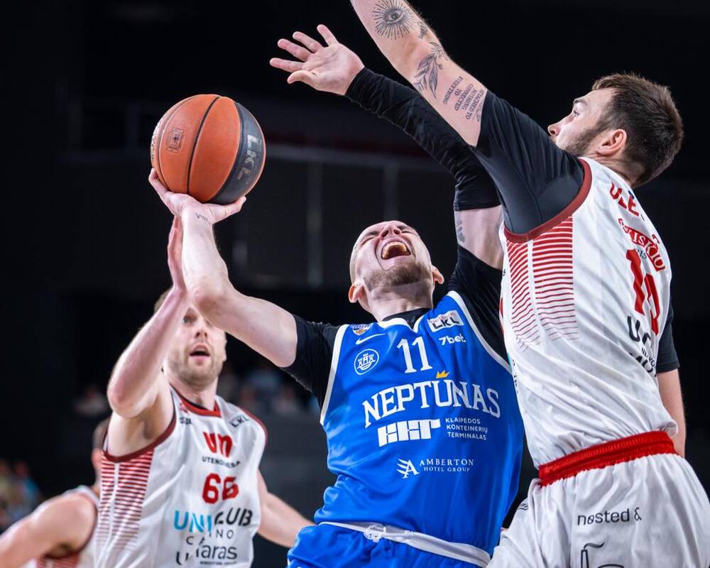 
<span>Išgyvenimo kovą prieš uteniškius laimėjęs „Neptūnas“ išplėšė ketvirtą pusfinalio mačą</span>
