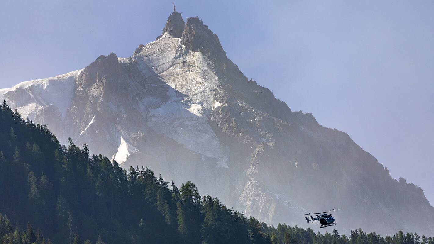 
<span>Paslaptinga mirčių serija Alpėse: per tris dienas žuvo dešimt alpinistų</span>
