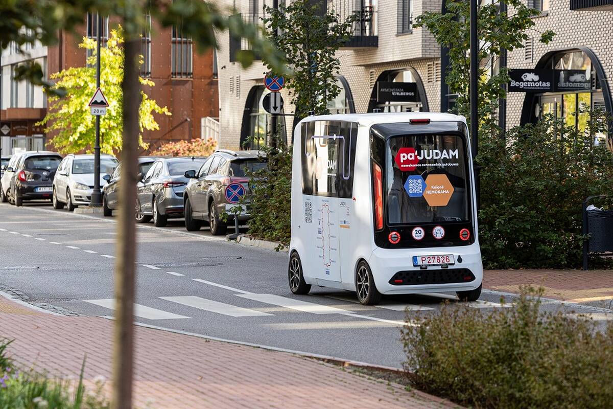 
<span>Uždegė žalią šviesą autonominių automobilių bandymams</span>
