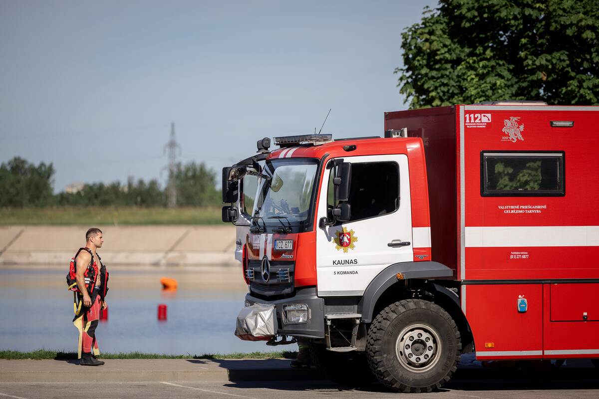 Gelbėjimo pratybos Kauno mariose