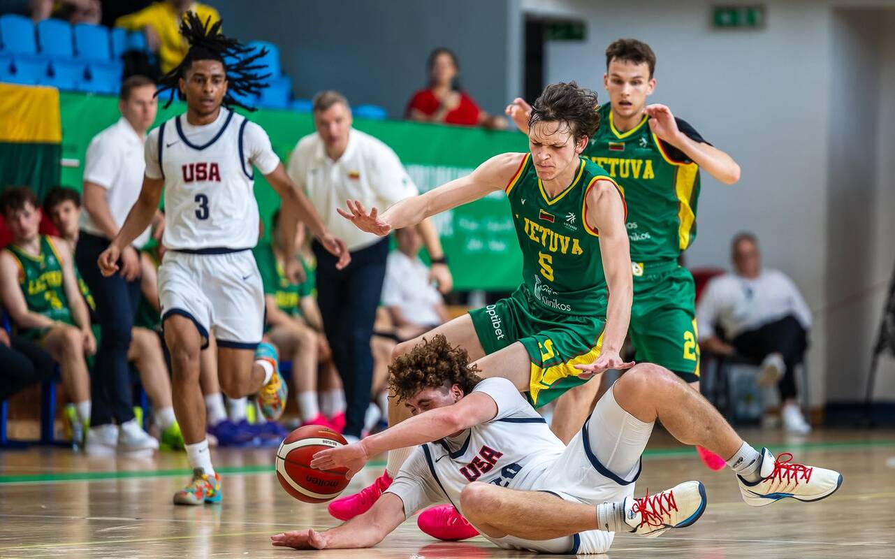 Varžovai: lietuviai išmėgino jėgas su pasaulio čempionais amerikiečiais.