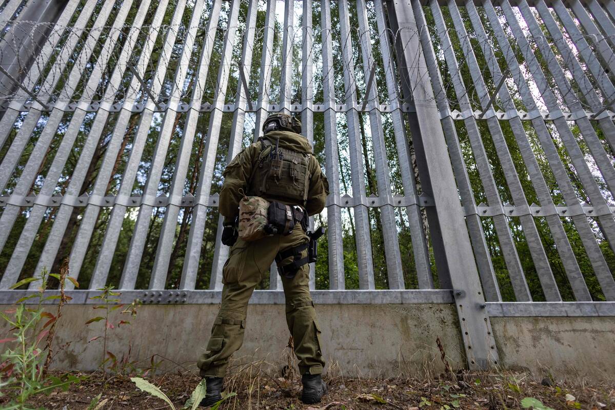 
<span>Lenkija teigia, kad ES taisyklės dėl pabėgėlių perskirstymo jai negalioja</span>
