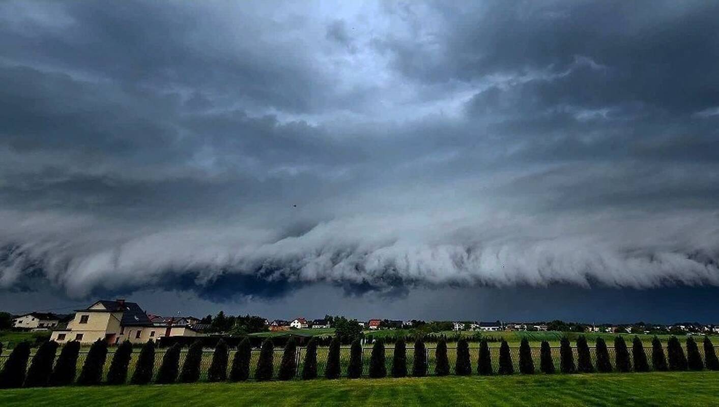 
<span>Pietų Lenkijoje audros ir liūtys sėjo chaosą</span>
