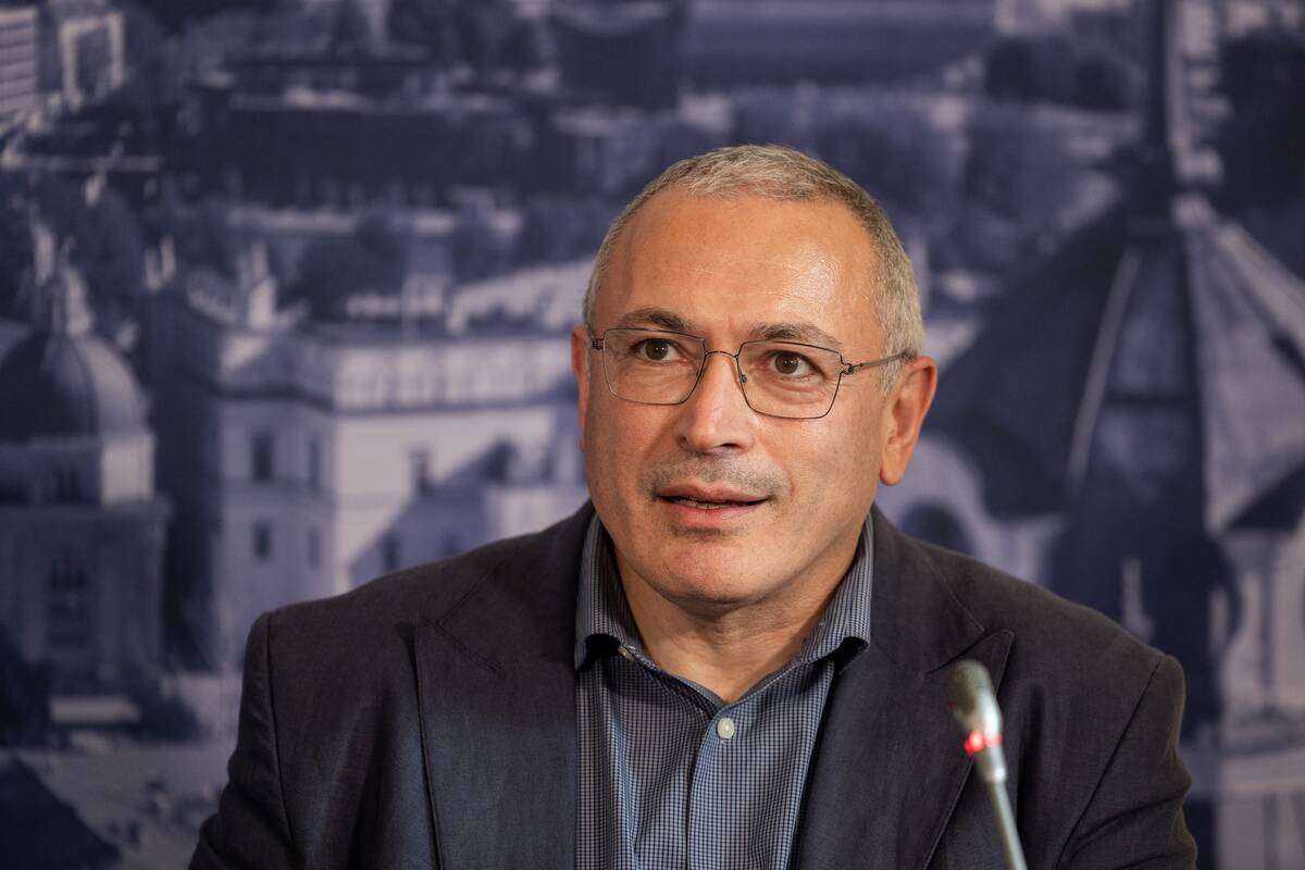 
<span>Rusija opozicionieriui Chodorkovskiui už akių skyrė 10 metų įkalinimo bausmę</span>
