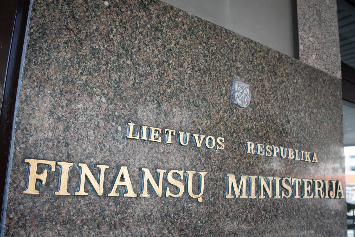 
<span>Lietuva ir Ukraina pasirašė verslo partnerysčių deklaraciją – programai bus skirta 1 mln. eurų</span>
