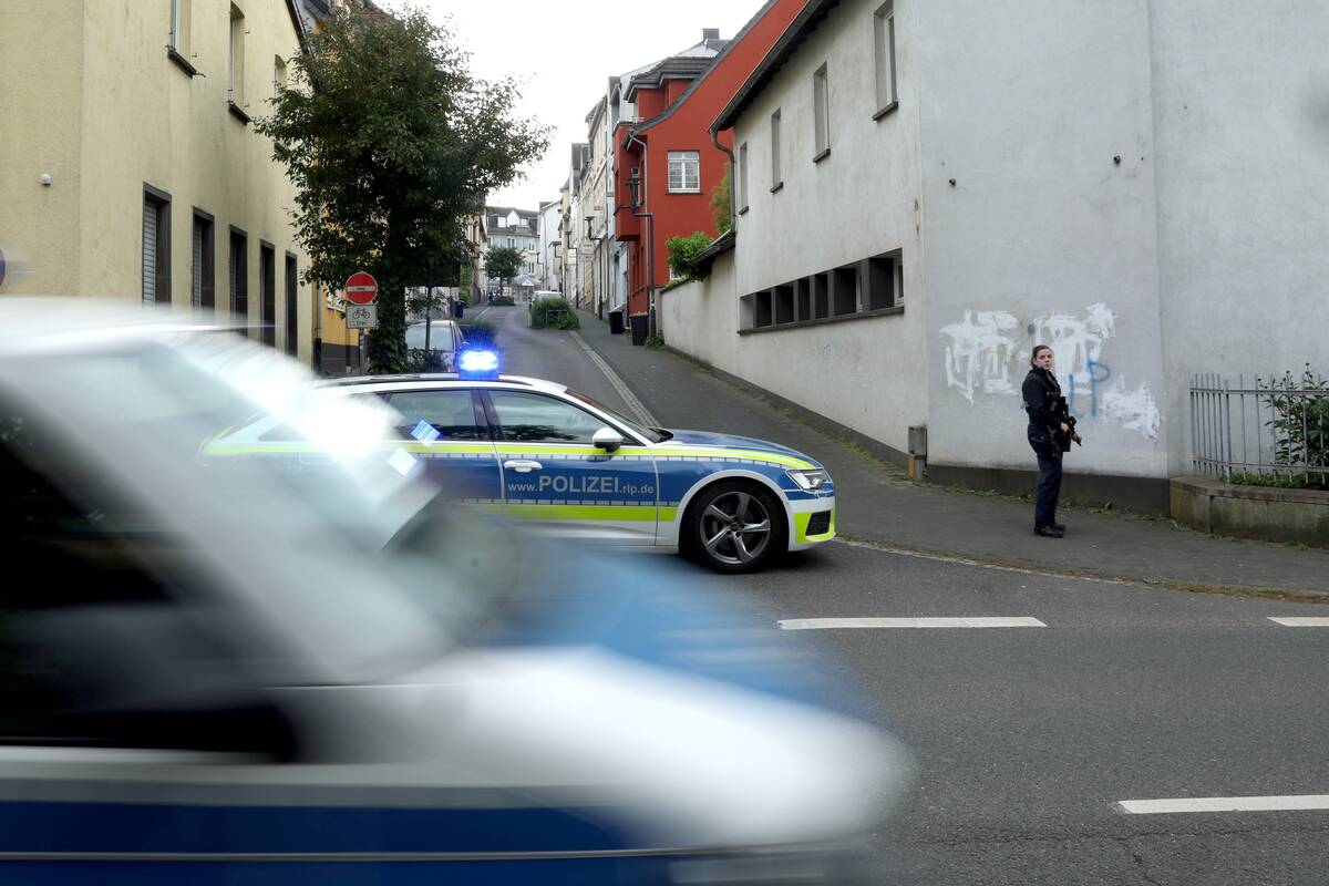 
<span>Vokietijoje radus dvi Antrojo pasaulinio karo laikų bombas, evakuota 1,6 tūkst. žmonių</span>
