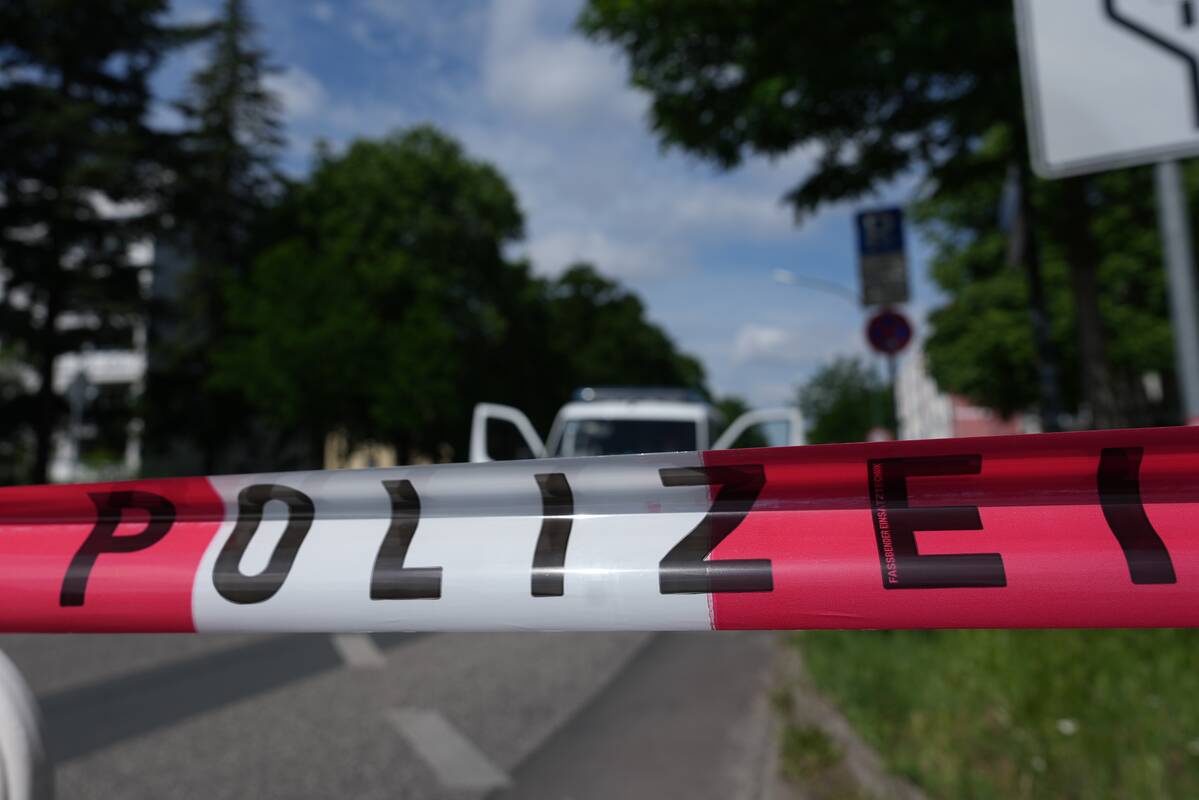 
<span>Potsdame nukenksminama Antrojo pasaulinio karo laikų bomba, evakuoti tūkstančiai žmonių</span>
