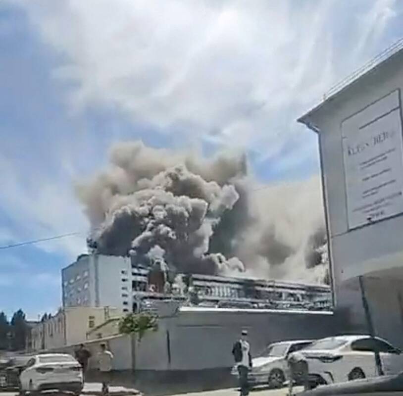 
<span>Kyjivui skelbiant apie smūgį svarbiai gamyklai, Rusija praneša apie 5 žuvusiuosius</span>
