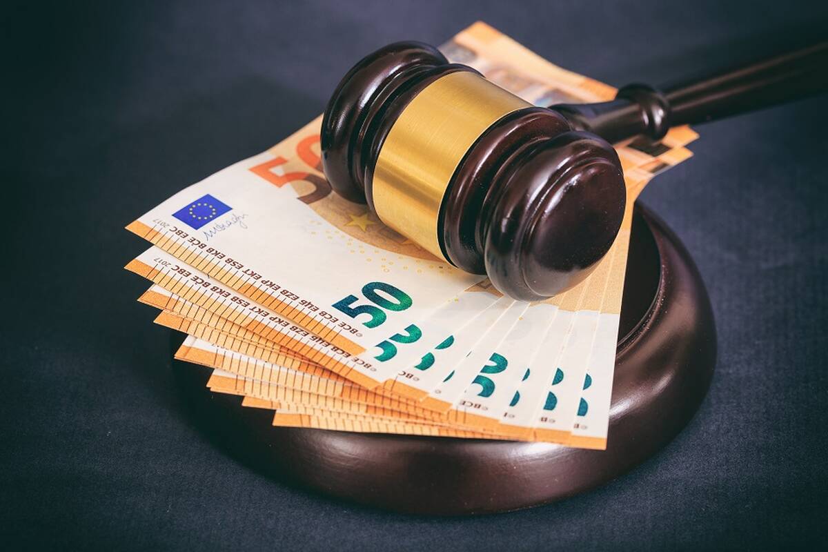 
<span>„Ambernoxa“ teisme neišvengė baudos už sankcijų pažeidimą</span>
