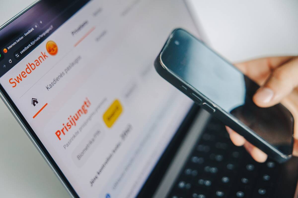 
<span>  Sutriko „Swedbank“ programėlės ir interneto banko veikla</span>
