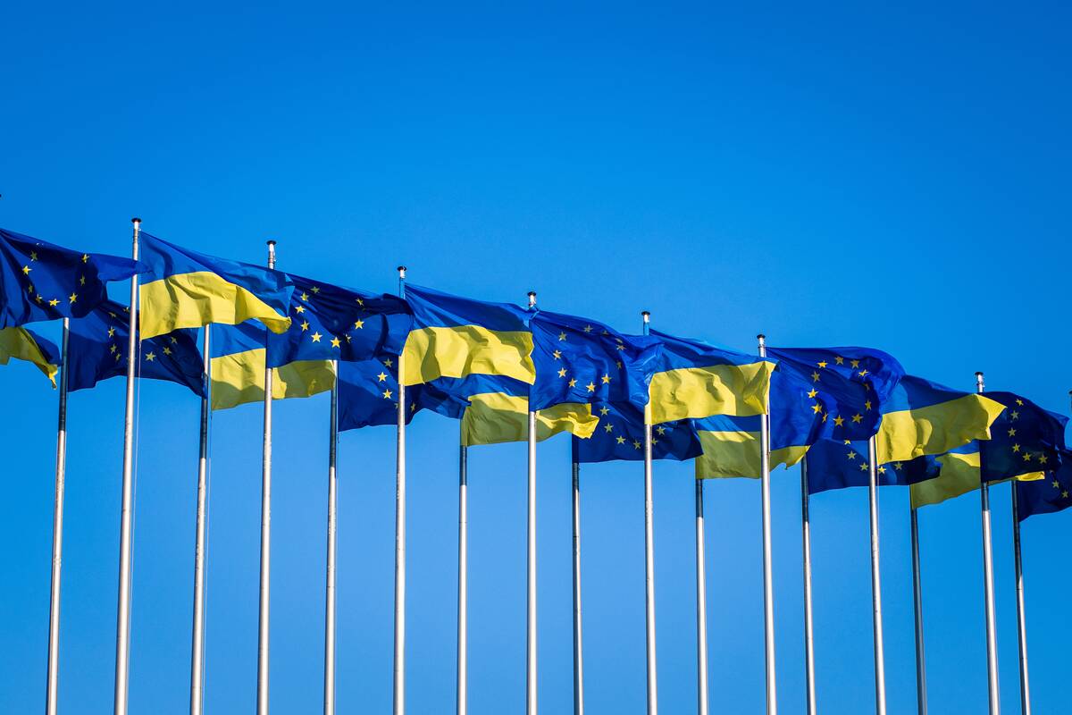 
<span>Ukrainai pradėta mokėti 90 mlrd. eurų ES paskola</span>
