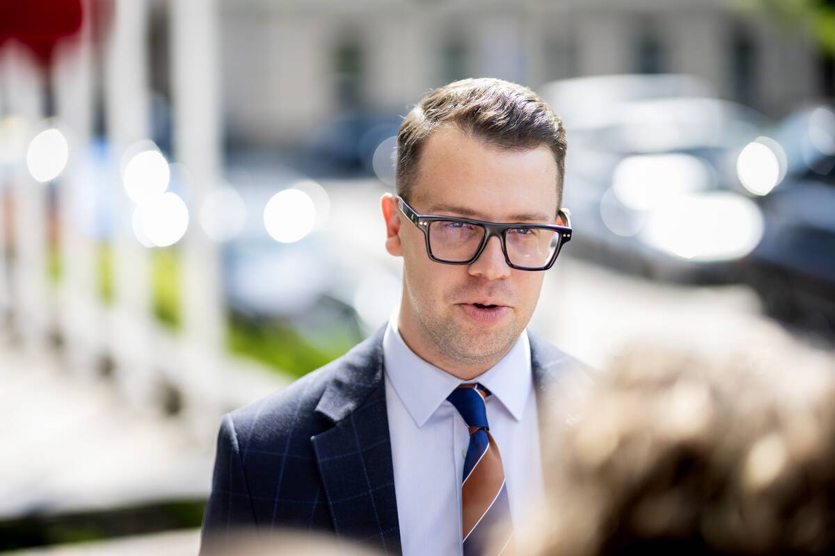 Pirmasis Mindaugo Sinkevičiaus Vyriausybės posėdis