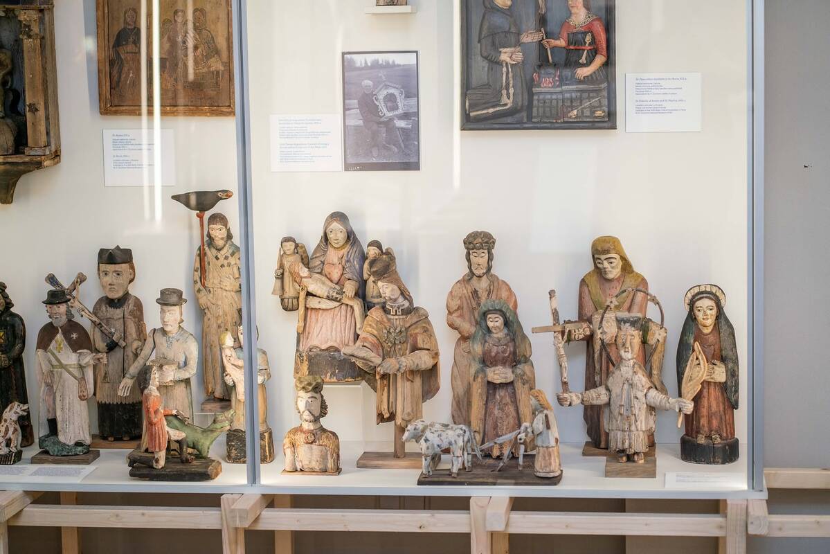 Galimybė: paskutines dienas skaičiuojančioje parodoje pristatomi dešimtmečius Lietuvos, Prancūzijos, Latvijos ir Estijos muziejuose saugoti eksponatai, pasakojantys apie pirmuosius Lietuvos žingsnius tarptautinėje erdvėje.