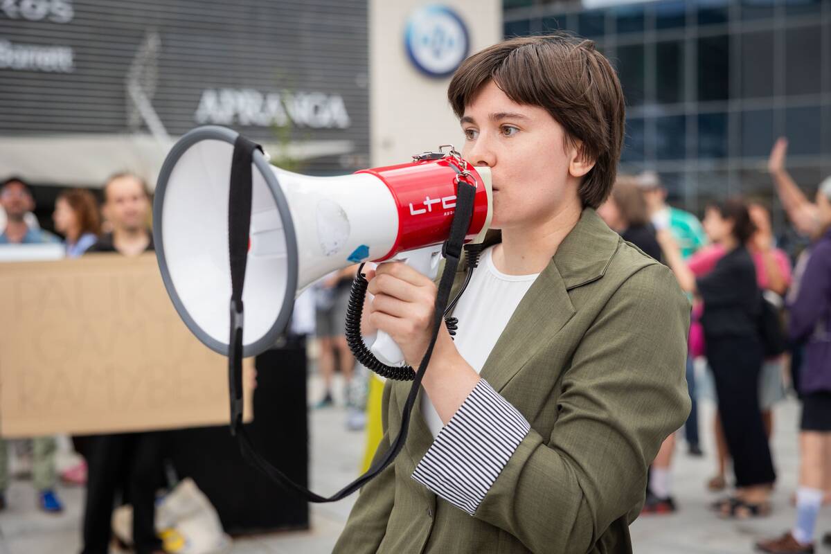 Vilniuje – protestas prieš planuojamą 327 medžių kirtimą ir gamtos niokojimą