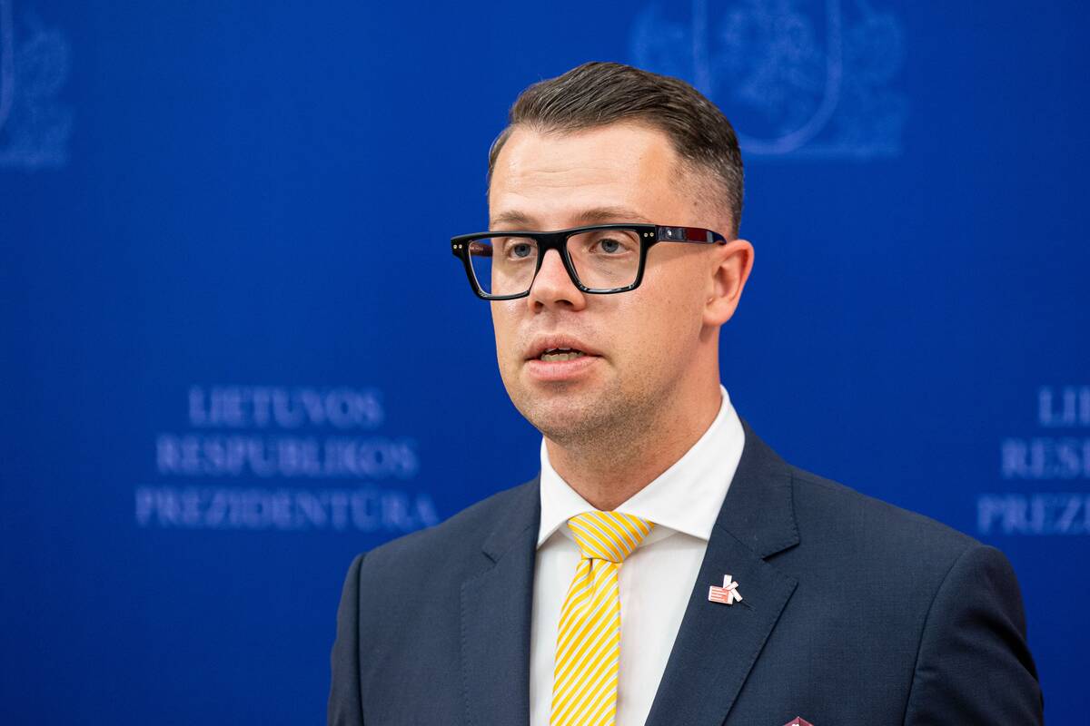 Prezidentas susitiko su kandidatu į kultūros ministrus Luku Alsiu