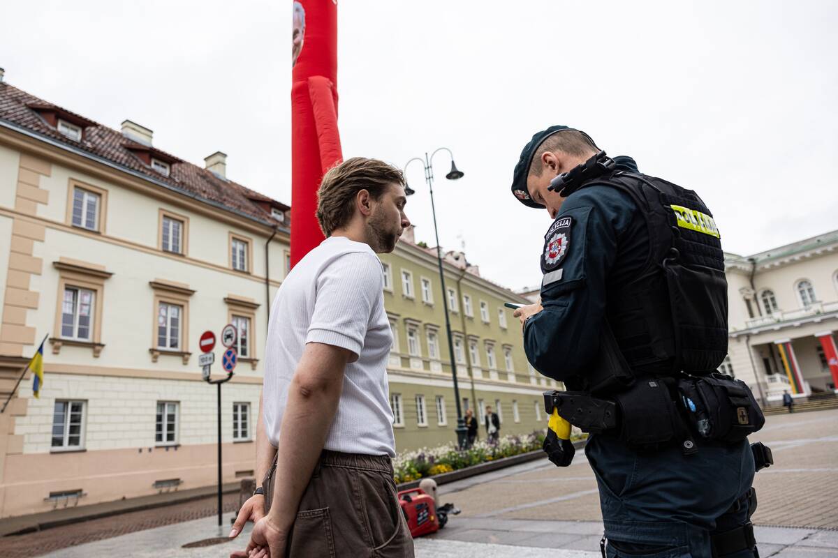 Laisvės partijos protestas prieš Katelyno paskyrimą į vidaus reikalų ministrus