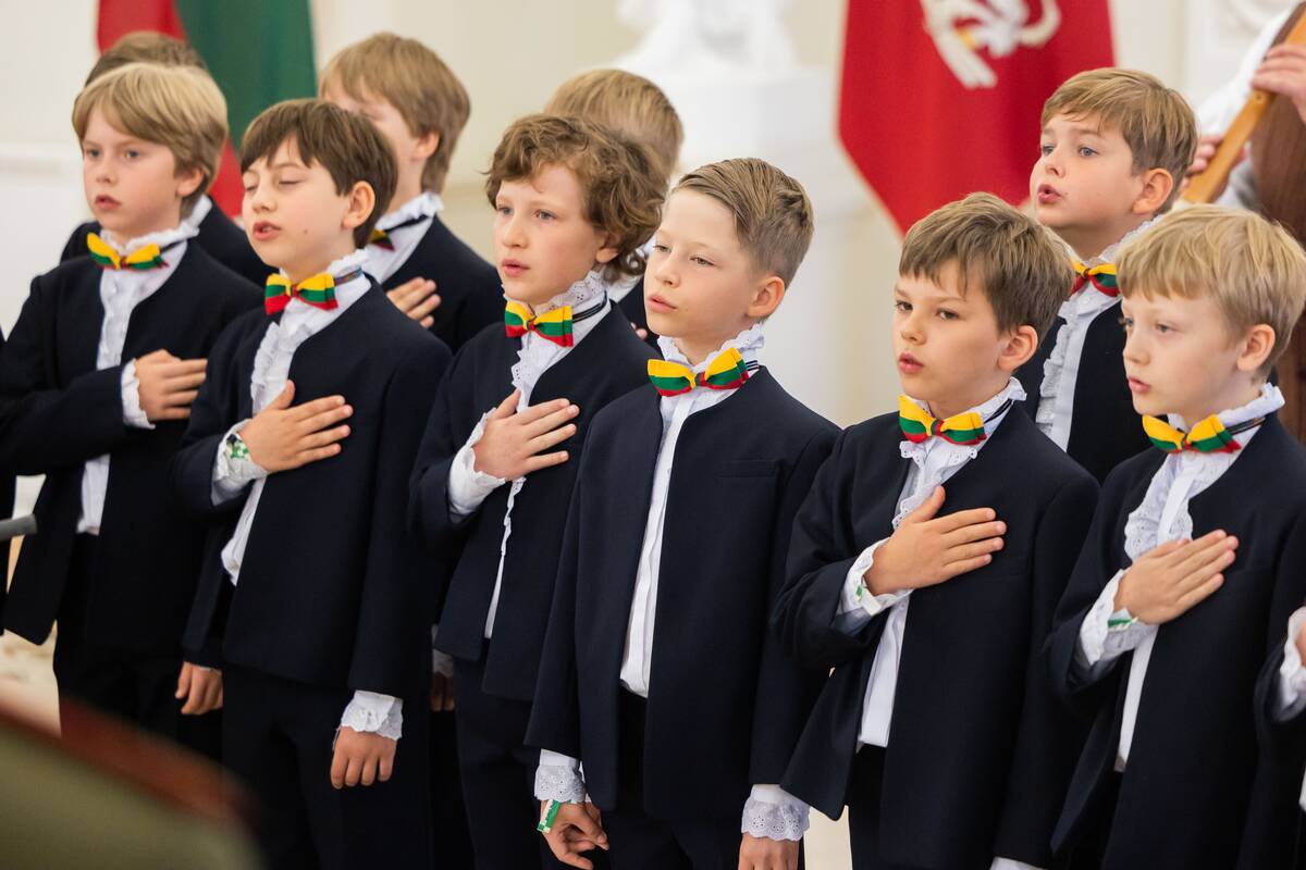 Valstybės apdovanojimų įteikimo ceremonija