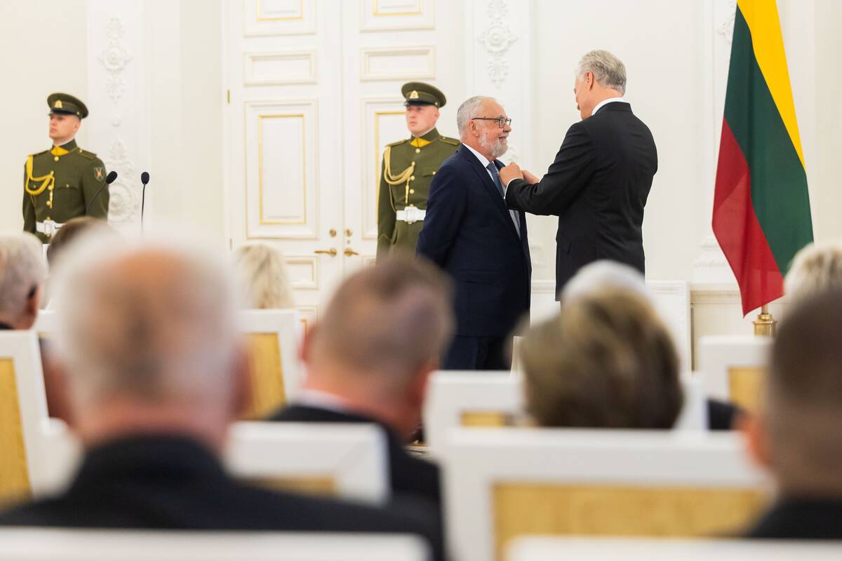 Valstybės apdovanojimų įteikimo ceremonija