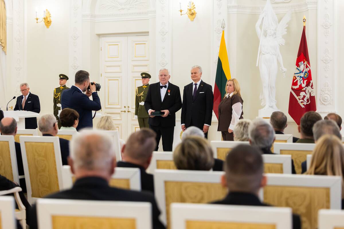Valstybės apdovanojimų įteikimo ceremonija