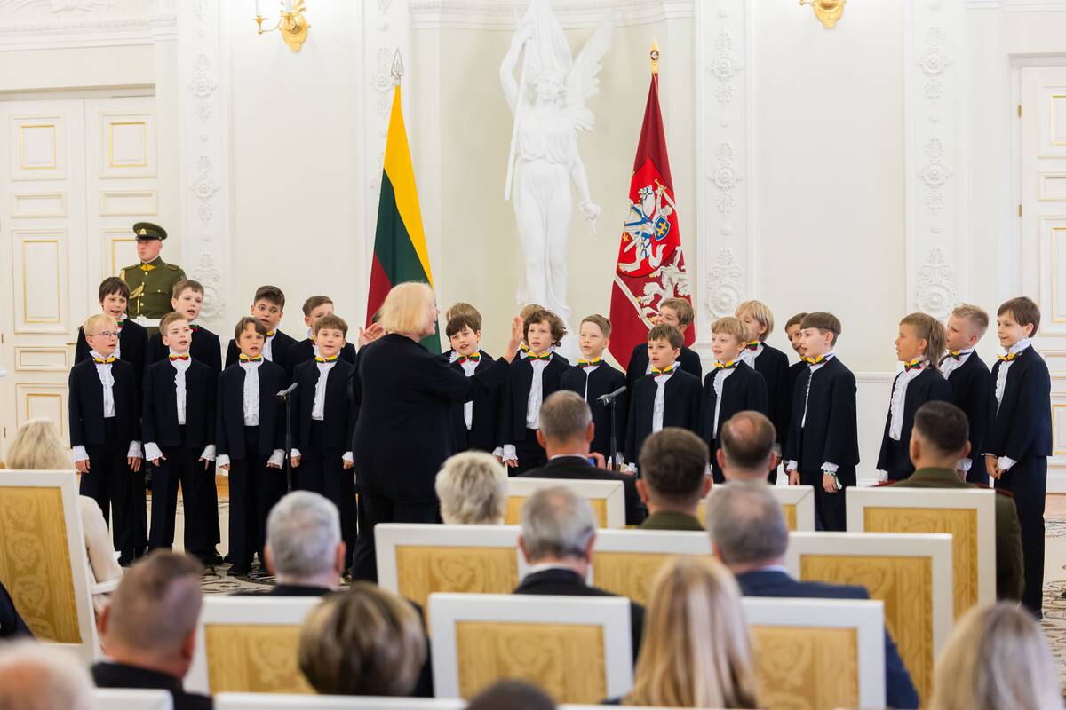 Valstybės apdovanojimų įteikimo ceremonija