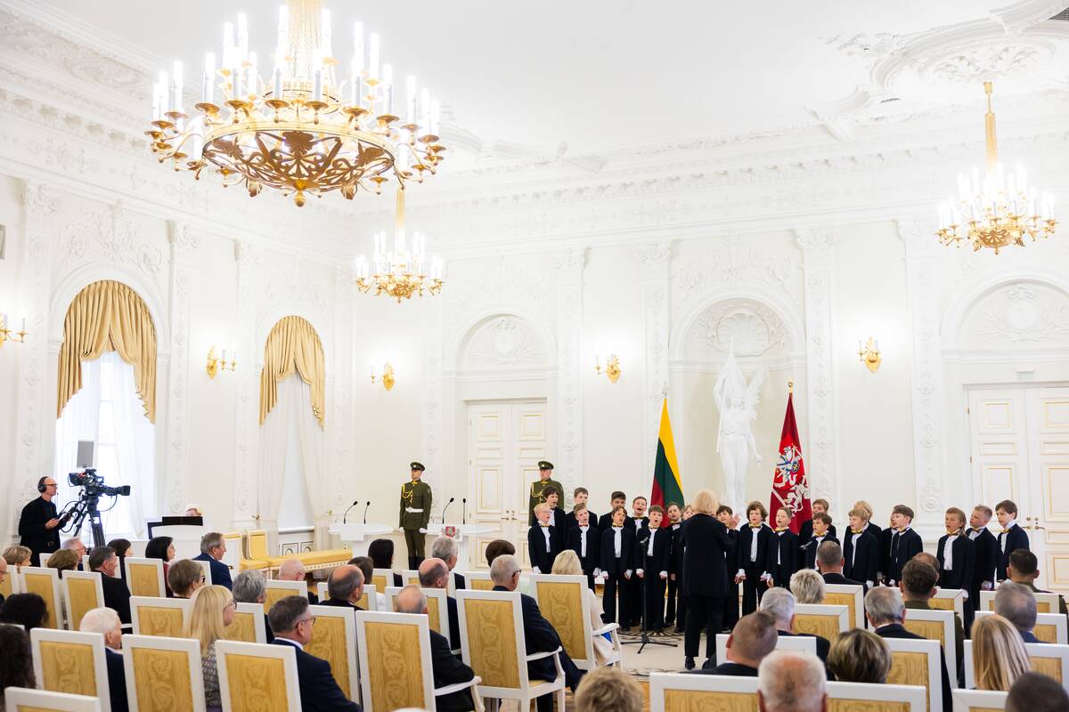 Valstybės apdovanojimų įteikimo ceremonija