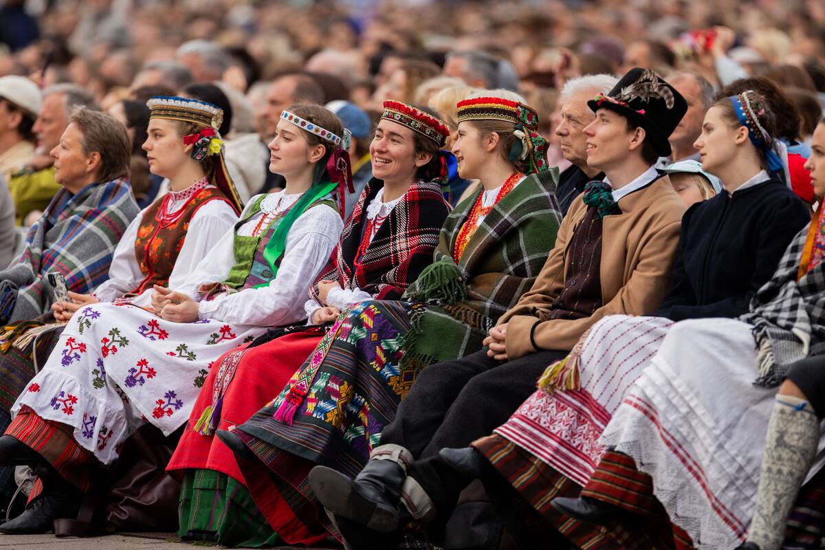 Dainų diena „Laiku. Ratu. Kartu“ Vingio parke