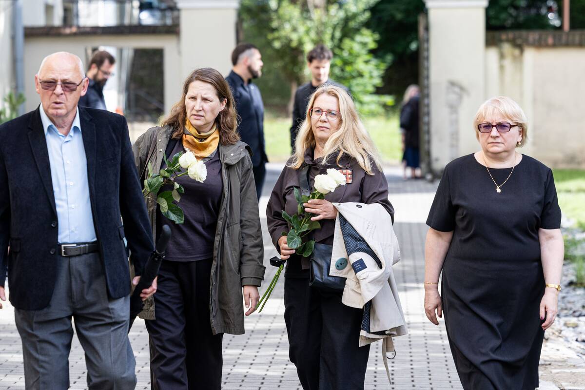 Vilniuje – atsisveikinimas su poetu Aidu Marčėnu