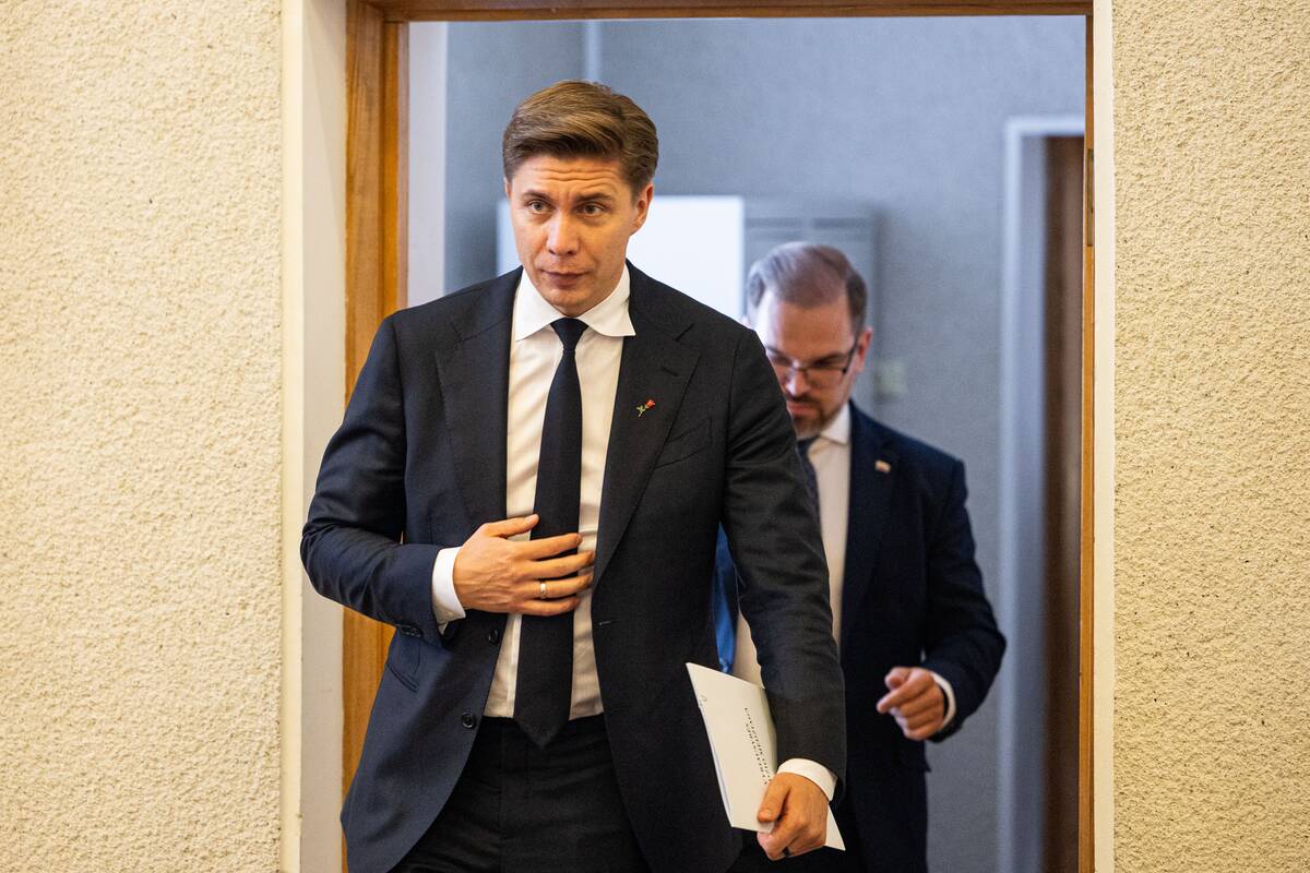 Pirmasis Mindaugo Sinkevičiaus Vyriausybės posėdis