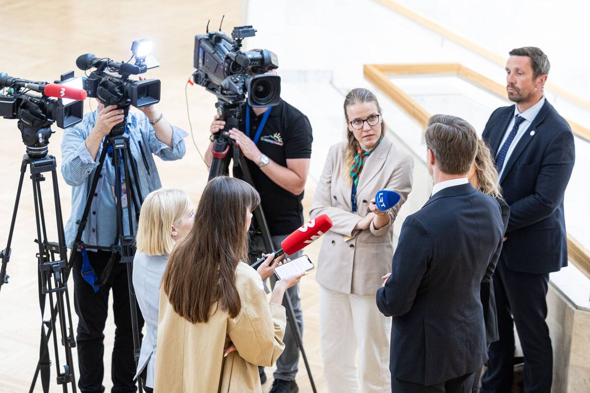 Premjeras susitiko su gelbėtojais ir medikais, dalyvavusiais misijoje Venesueloje