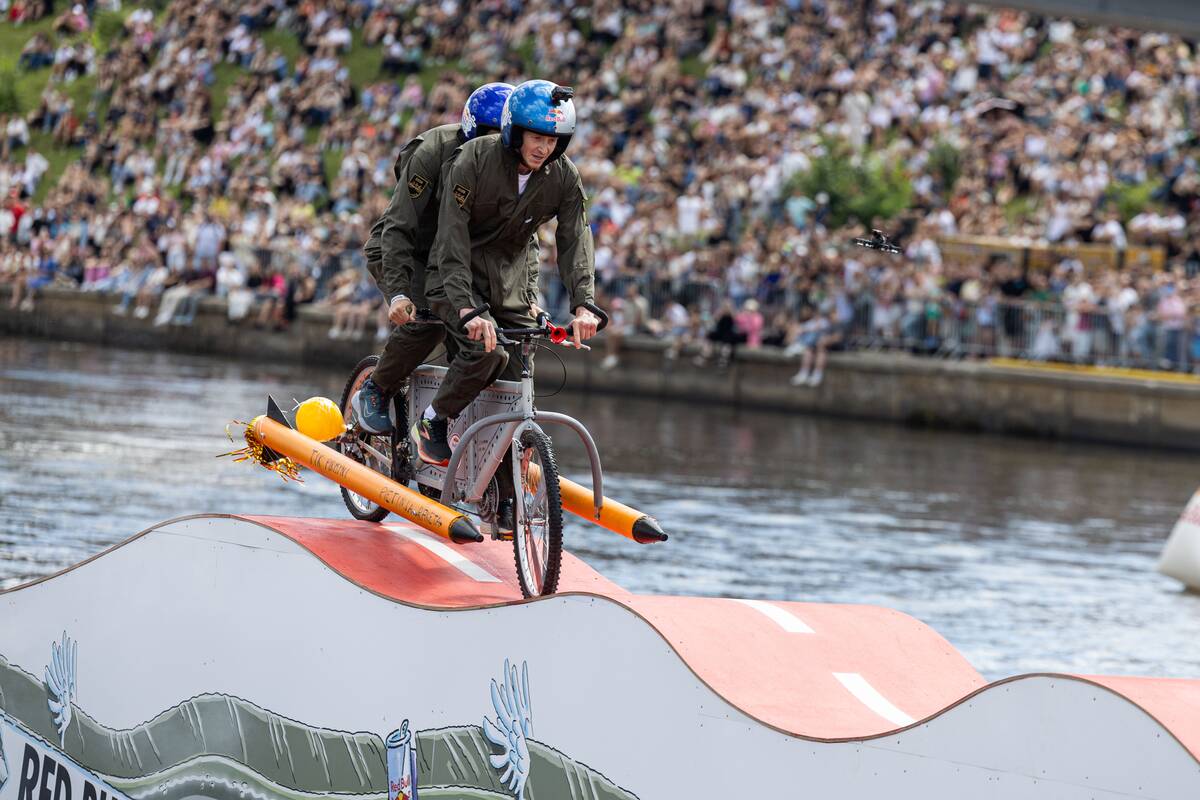 „Red Bull Tandemynės“