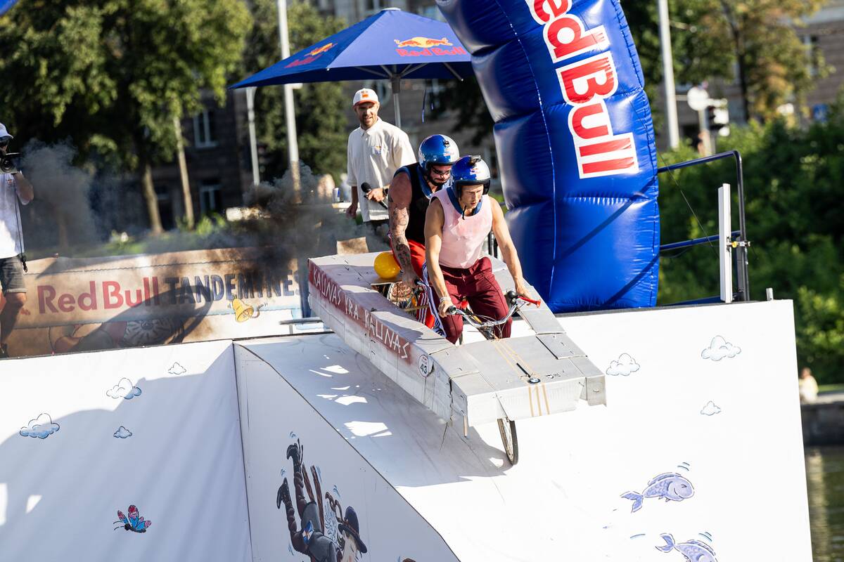 „Red Bull Tandemynės“