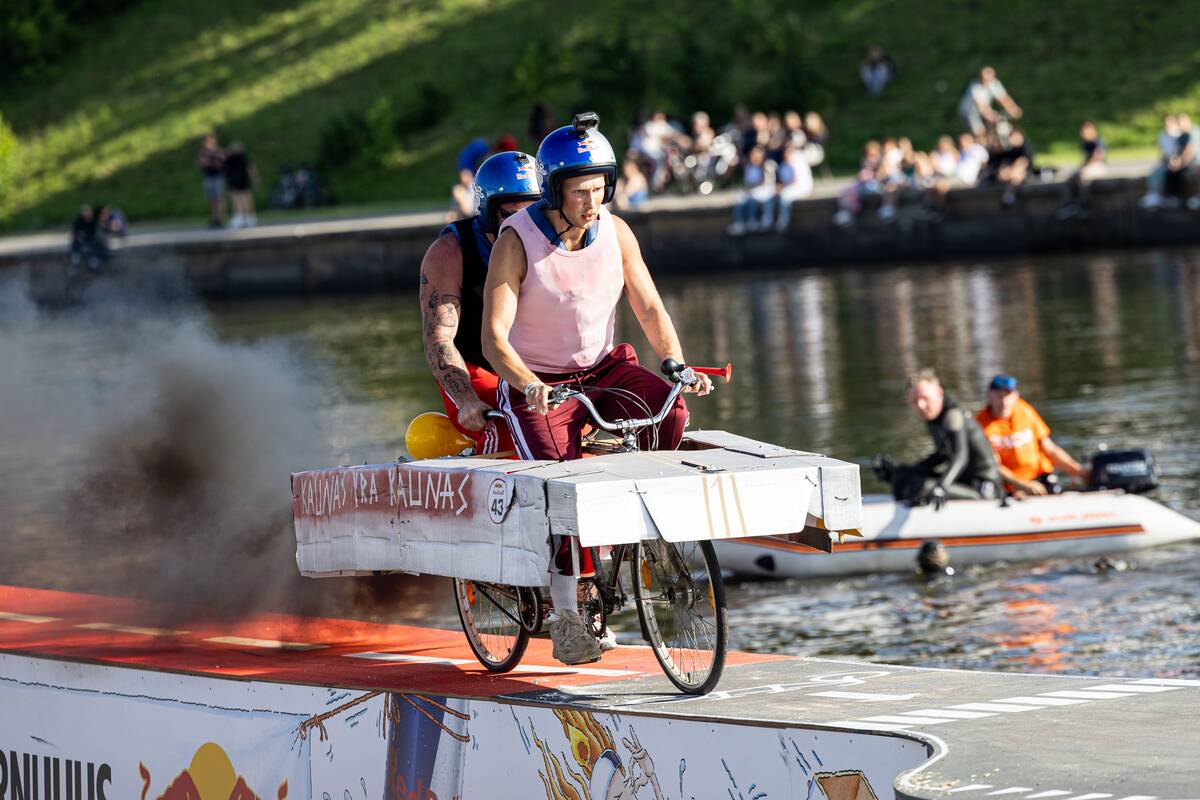 „Red Bull Tandemynės“