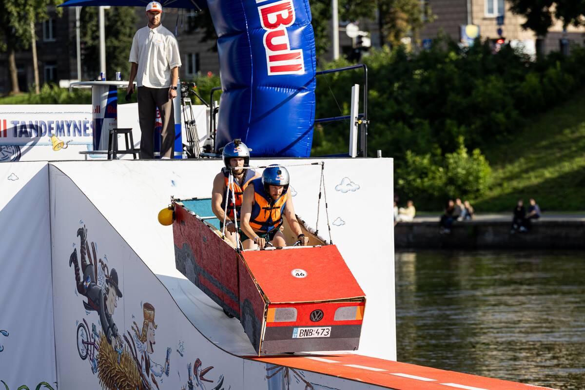 „Red Bull Tandemynės“