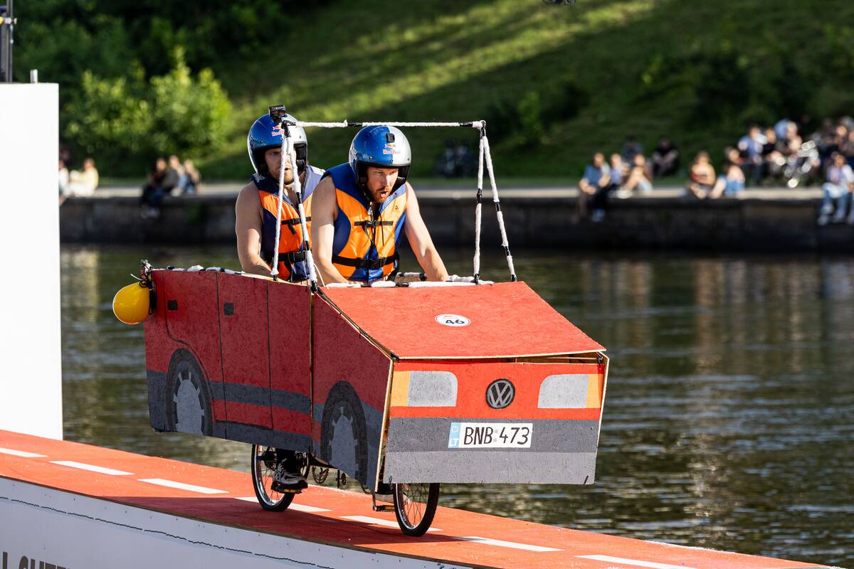 „Red Bull Tandemynės“