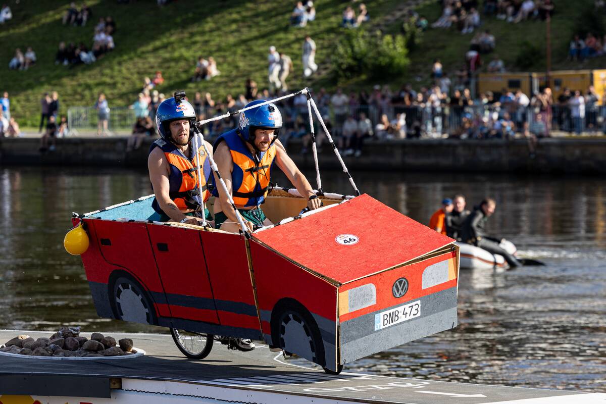 „Red Bull Tandemynės“