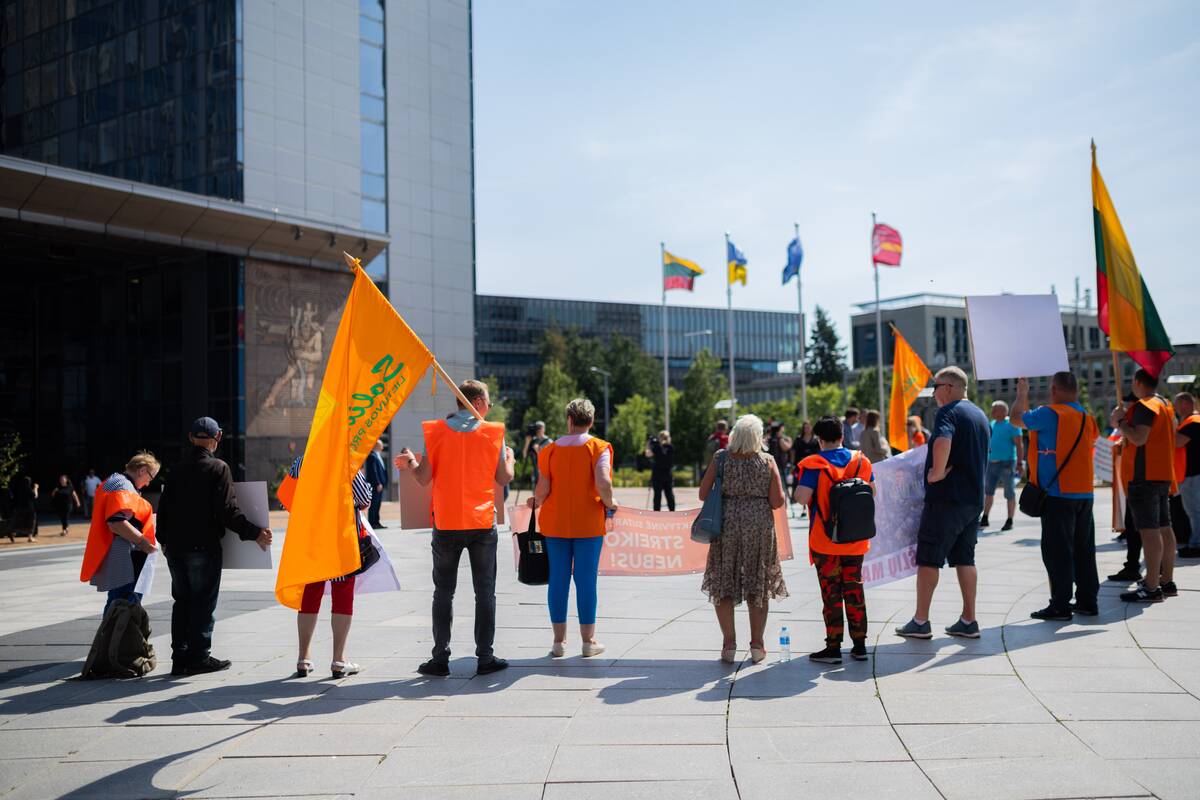 „Energesman“ darbuotojų piketas Vilniuje
