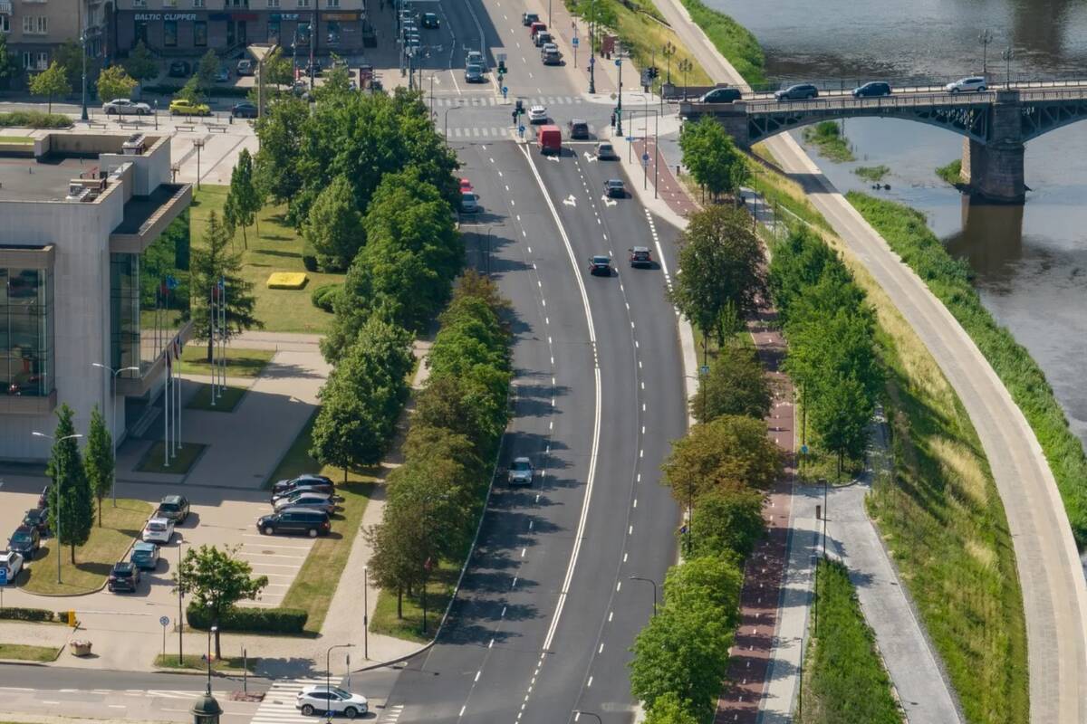 
<span>Pradedami tilto per Nerį konstrukcijų montavimo darbai: numatomi eismo ir laivybos ribojimai</span>

