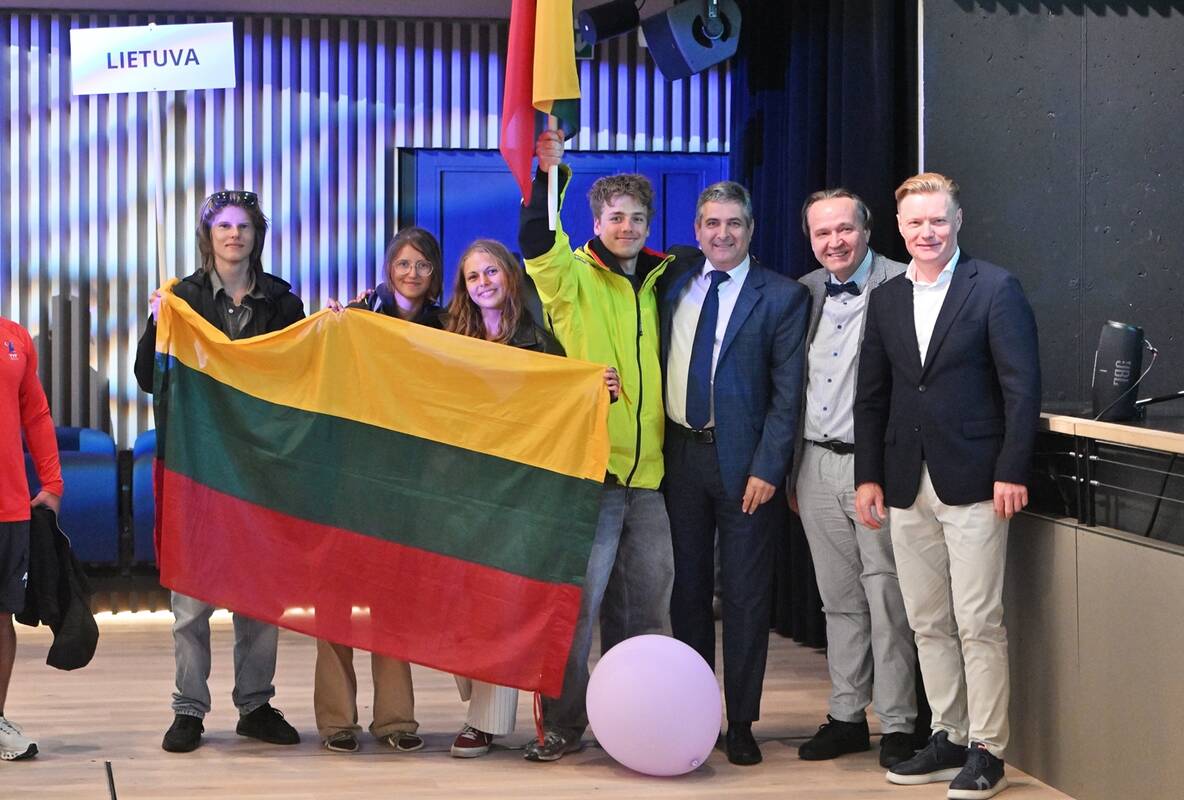Prasidėjo Europos 420 ir 470 jachtų klasių jaunimo čempionatas