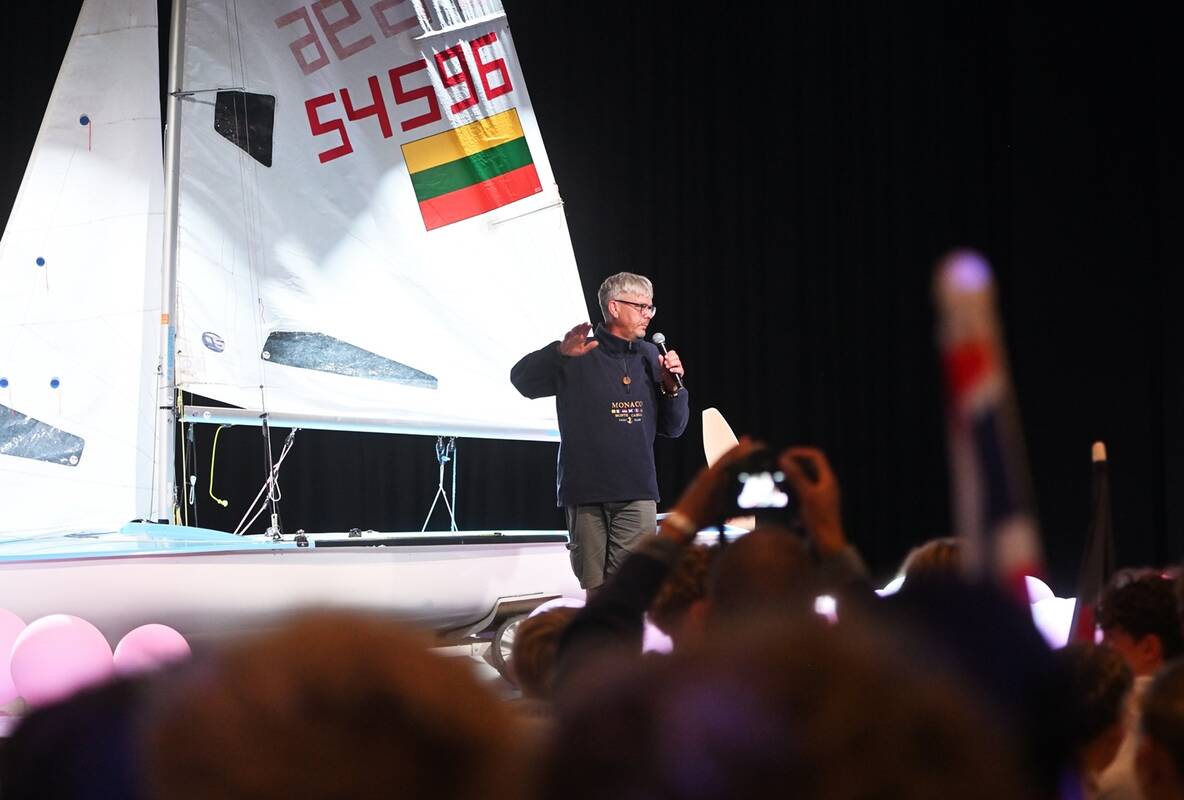 Prasidėjo Europos 420 ir 470 jachtų klasių jaunimo čempionatas
