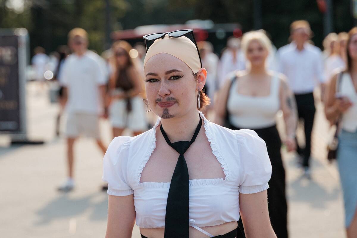 Gerbėjai renkasi į Pitbull'io koncertą  