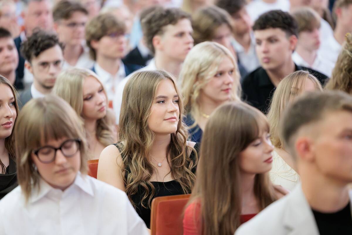 LSMU gimnazijos atestatų įteikimai